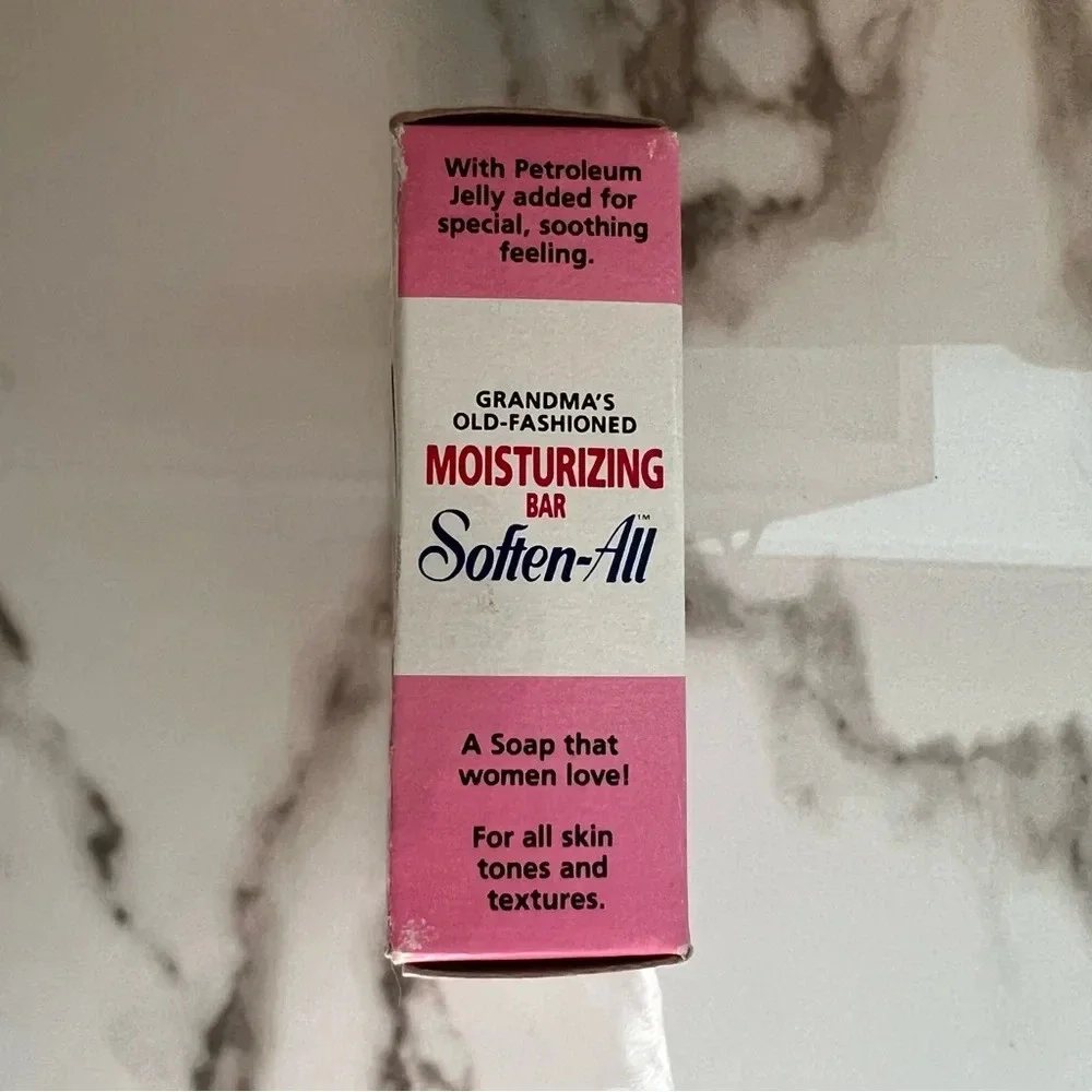 New Grandma’s Old Fashioned Moisturizing Bar Soften All Soap w/ Petroleum Jelly